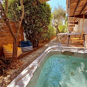 chambre-cigale-jacuzzi-prive.fr-provencehotel.com/